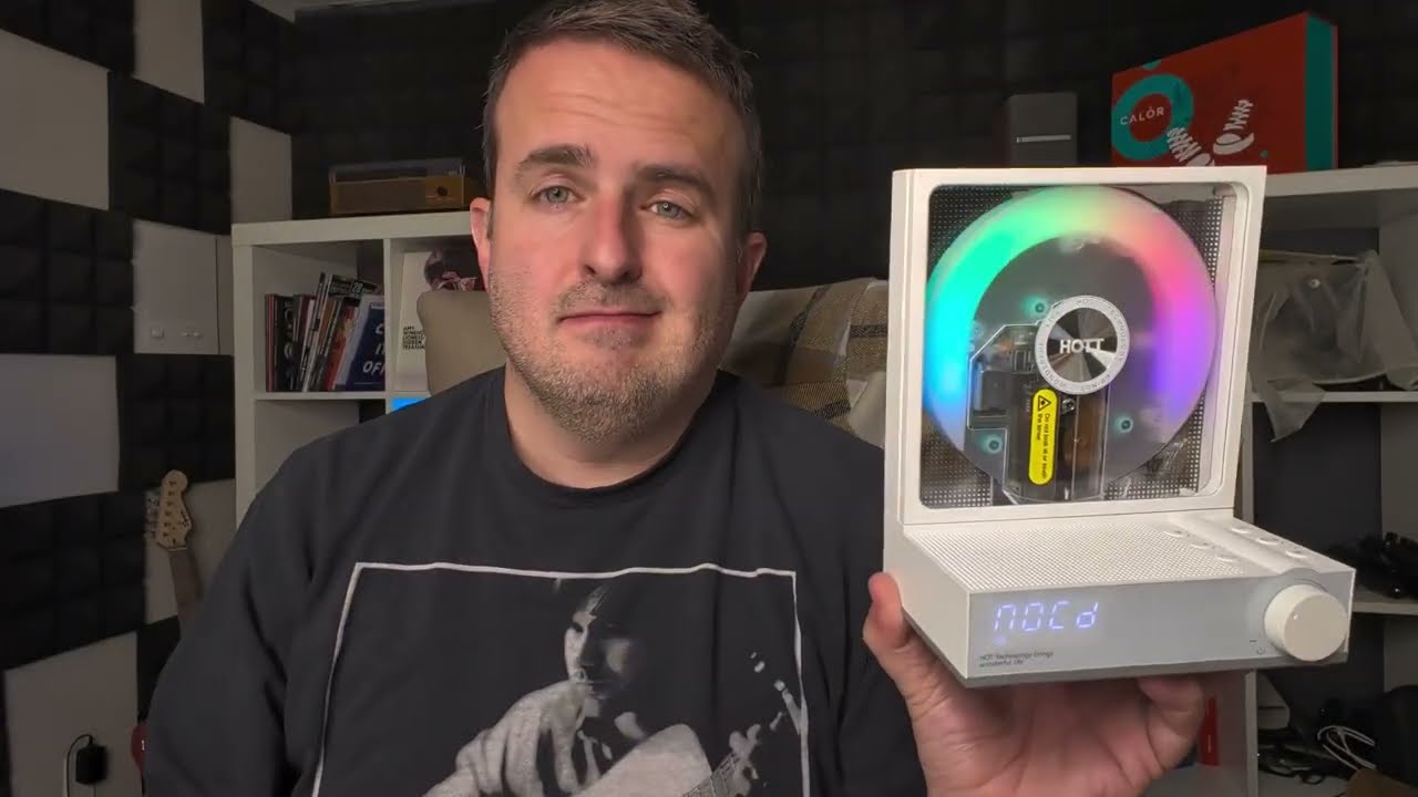 Портативный CD-плеер HOTT C229