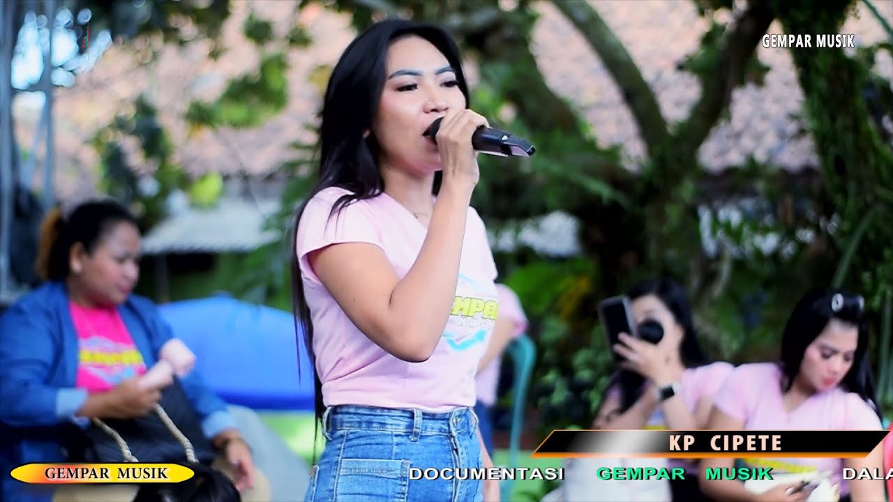 GEMPAR MUSIK /  SIKECIL    II   ITA QUEEN     ( CIPETE - SUKAJADI  )