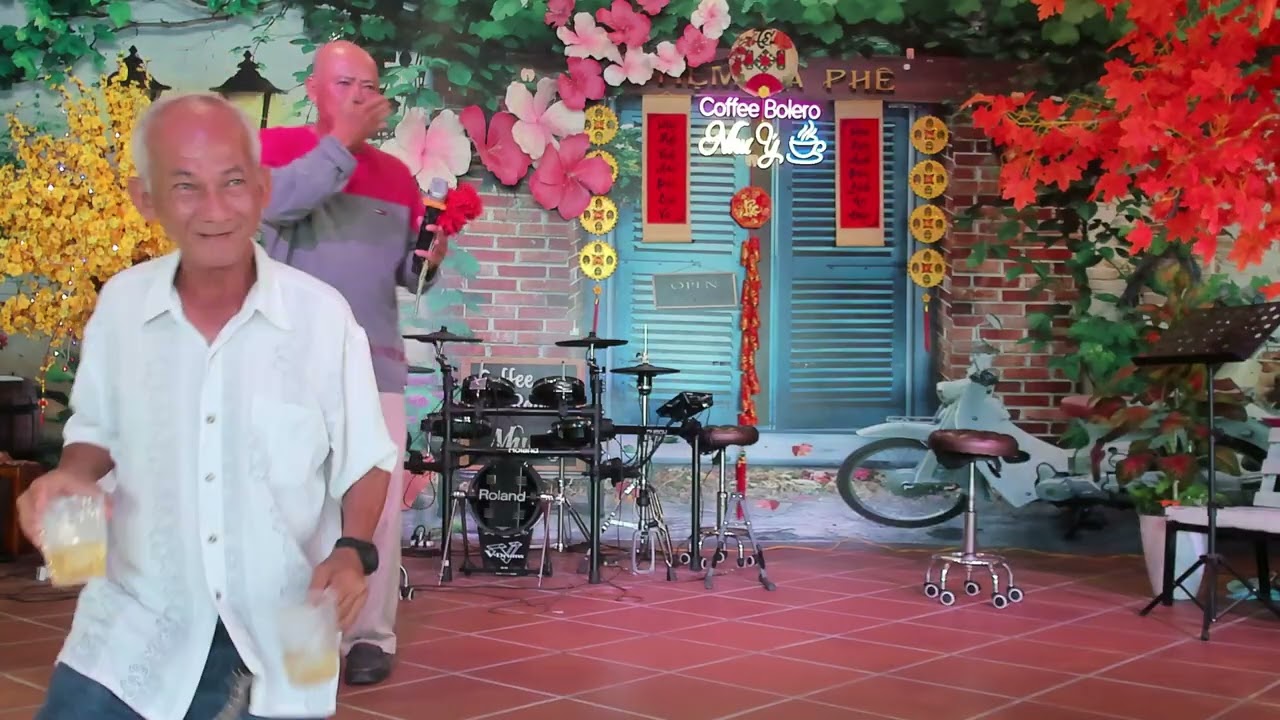 Tình kỹ nữ (Bài hát cho người kỹ nữ) -  Sáng tác: Nhật Ngân & Duy Trung   -Trình bày : Thu Drum
