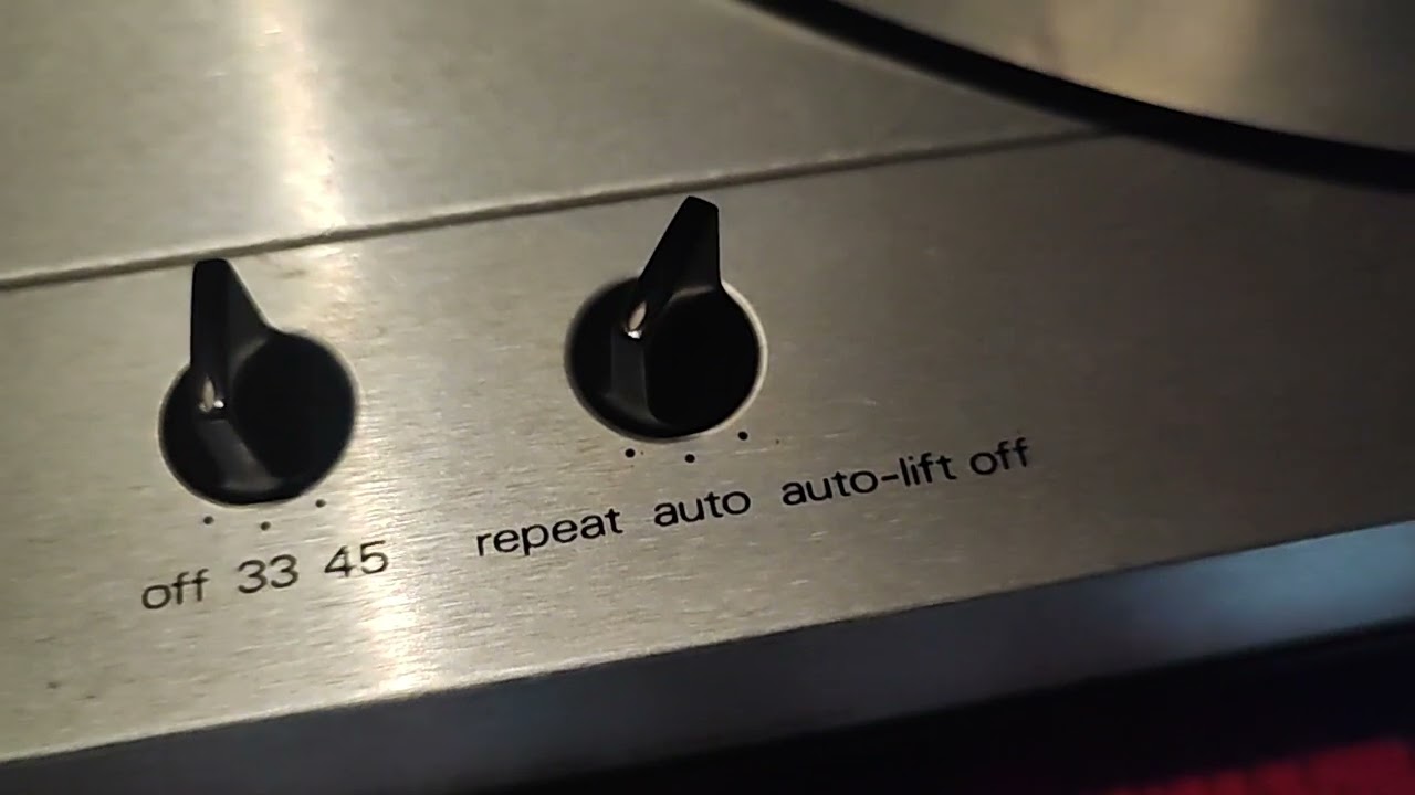 Luxman PD375 Turntable with Sumiko EVO III Blue Cartridge