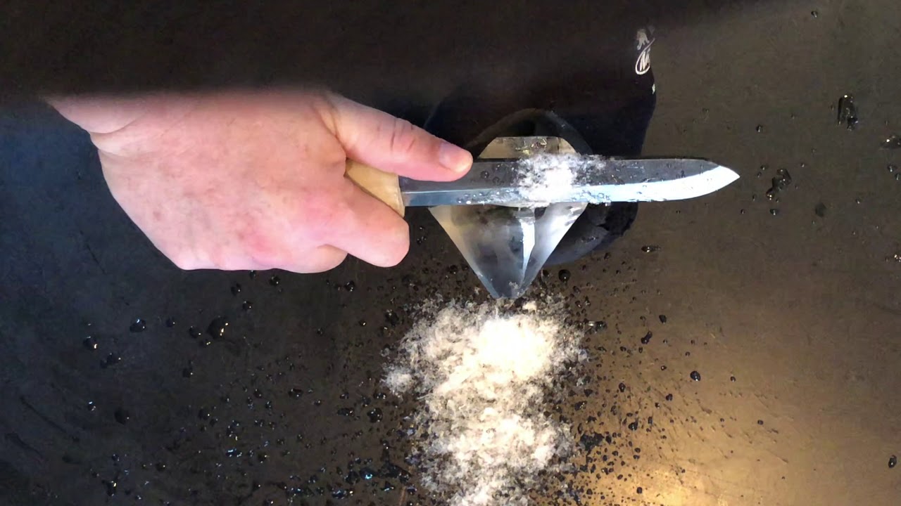 Carving an ice Diamond 🔪⬜️💎