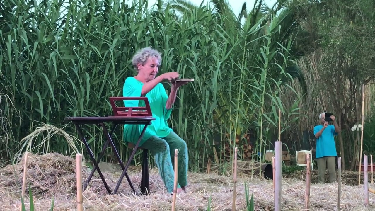 Lorenza Zambon inaugura il #Teatroditerra . In una suggestiva cornice campestre… tante emozioni