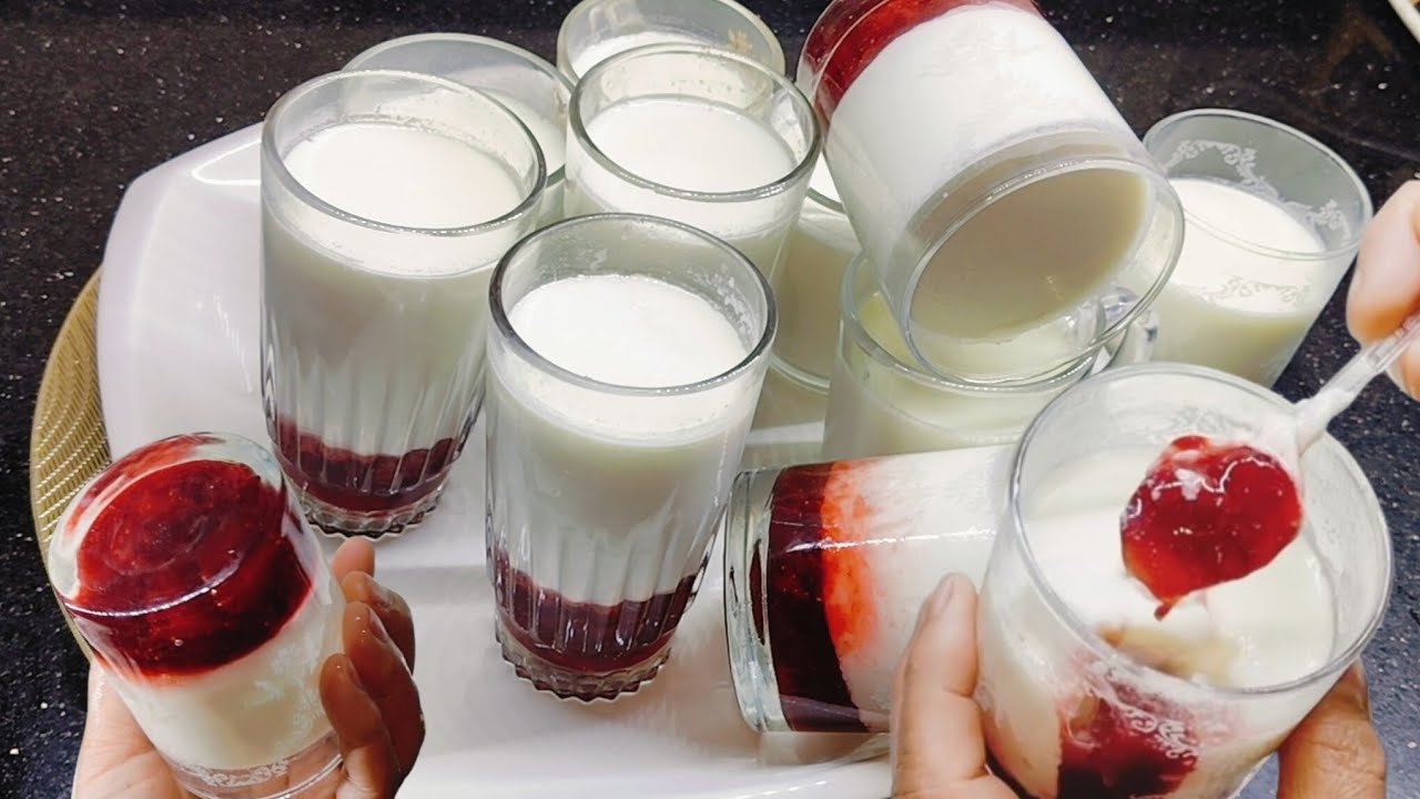 زبادي بالفراولة 🍓 طبيعي 100% في 5 دقايق | سحور صحي ومشبع في رمضان 🌙