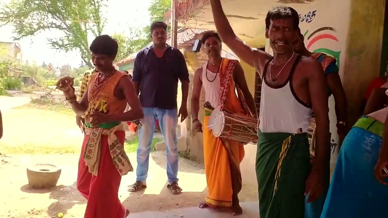 வீர பாஞ்சாலி பம்பை குழு எடப்பிறை செல்வம் 9751526025.9965135038.சுந்தர் வாயூர் ரெட்டிபாளயத்தில்