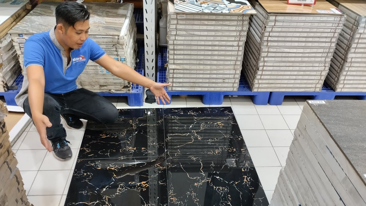 INI DIA GRANIT LANTAI WARNA HITAM GLOSSY UKURAN 60X60 DI TOKO MITRA10LOMBOK#mitra10