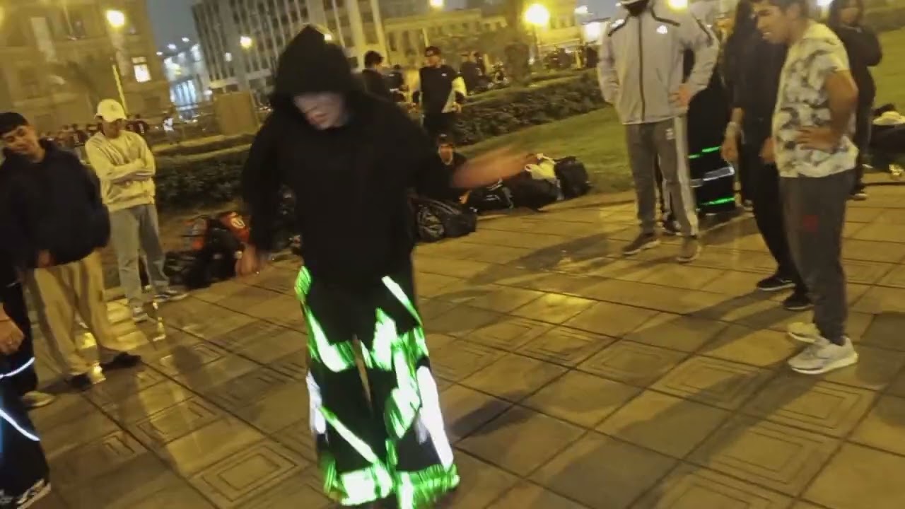 Sandro shuffler / HBM / PER&Uacute; 2K25 Melbourne Shuffle