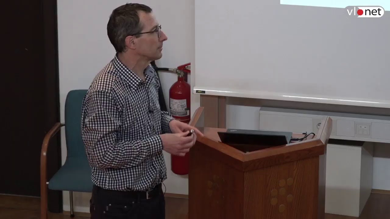 10-3, prof. dr. Iztok Tiselj Institut Jožef Stefan in Fakulteta za matematiko in fiziko, Uni v Lj