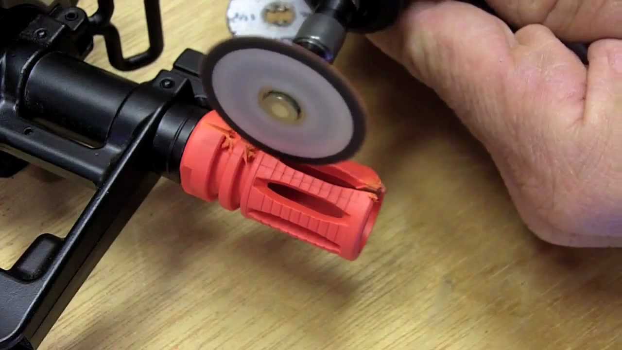 How to remove a flash hider from a G&G Raider