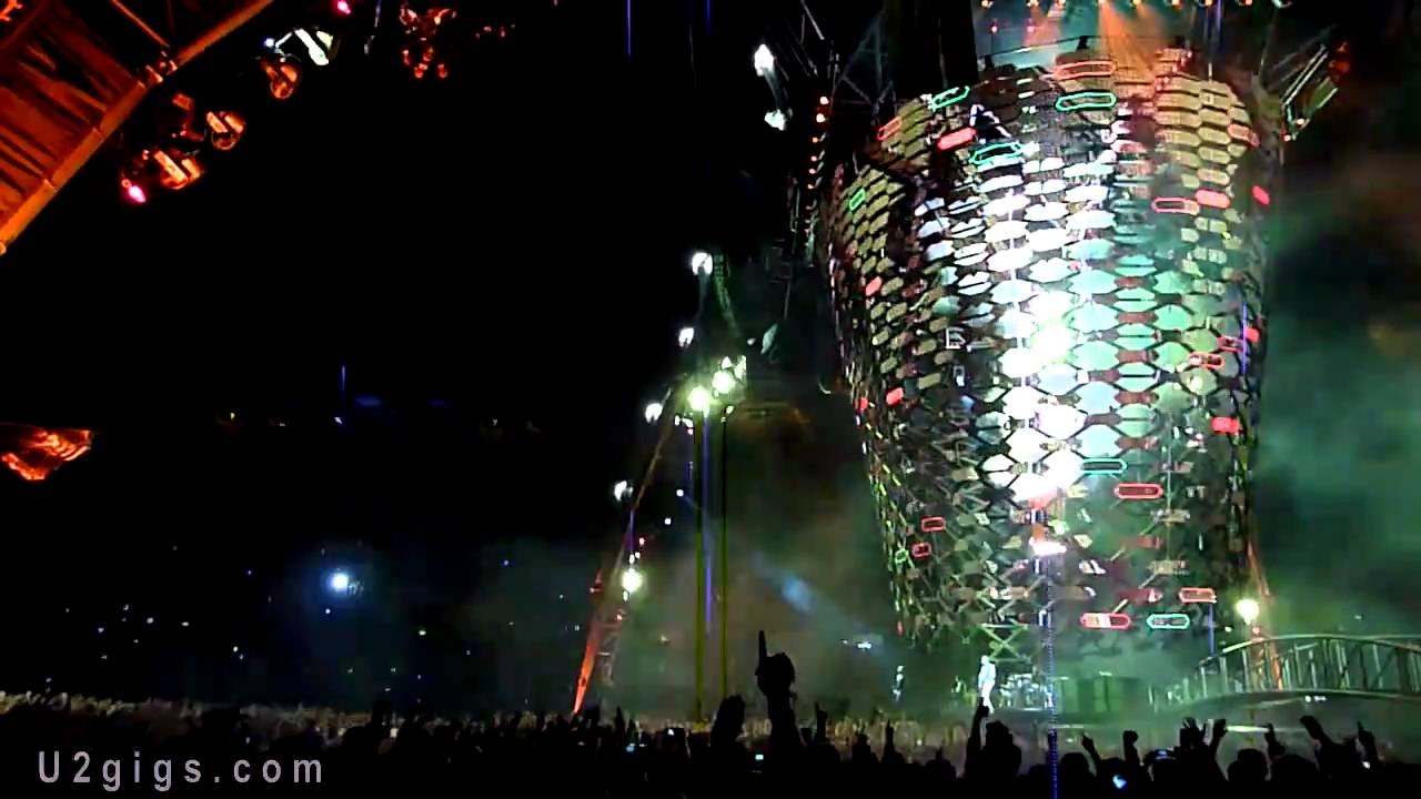 U2 Rome 2010-10-08 City Of Blinding Lights - u2gigs.com