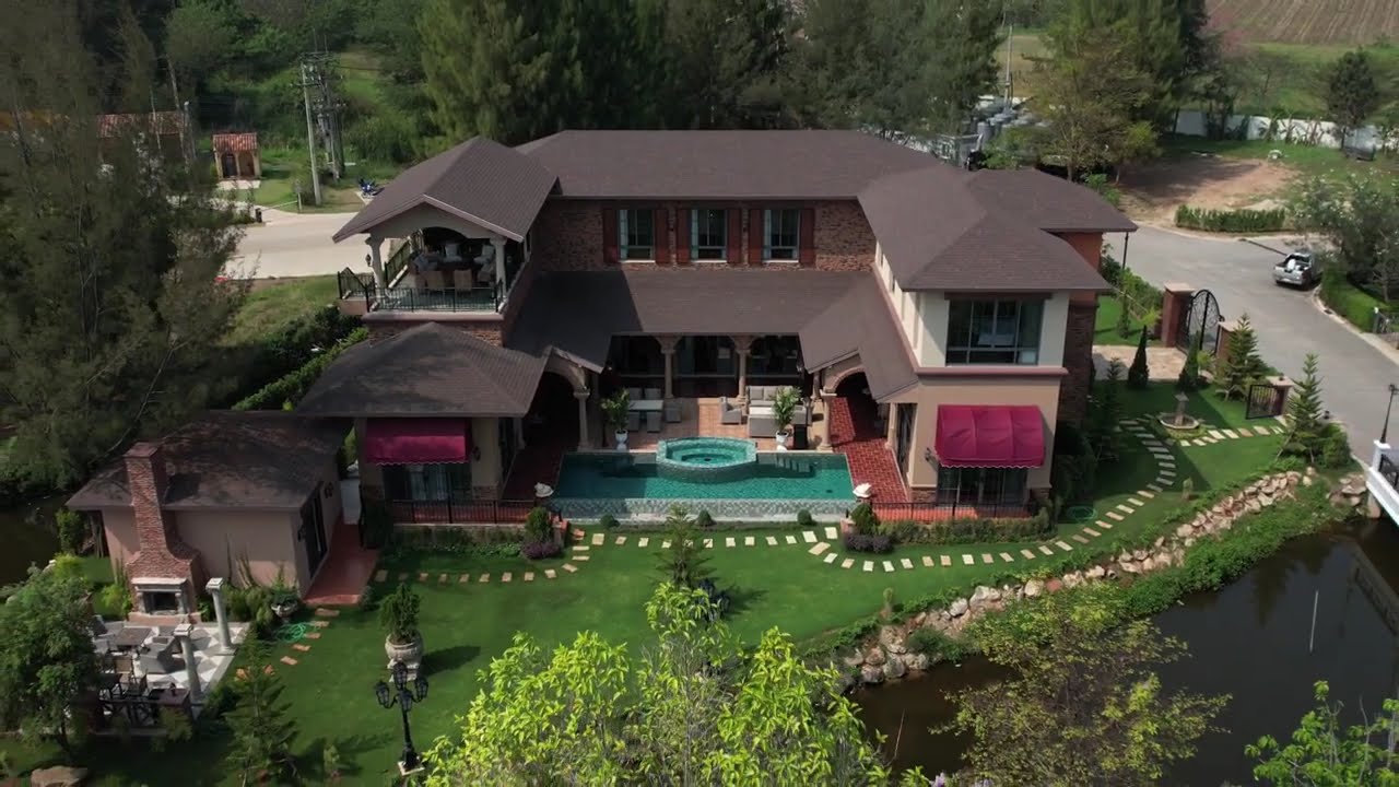 บ้านสวยในหุบเขา