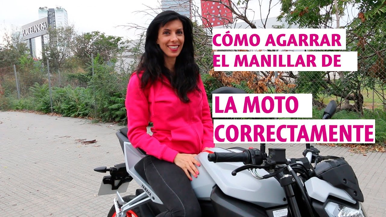 CÓMO AGARRAR EL MANILLAR DE LA MOTO CORRECTAMENTE!