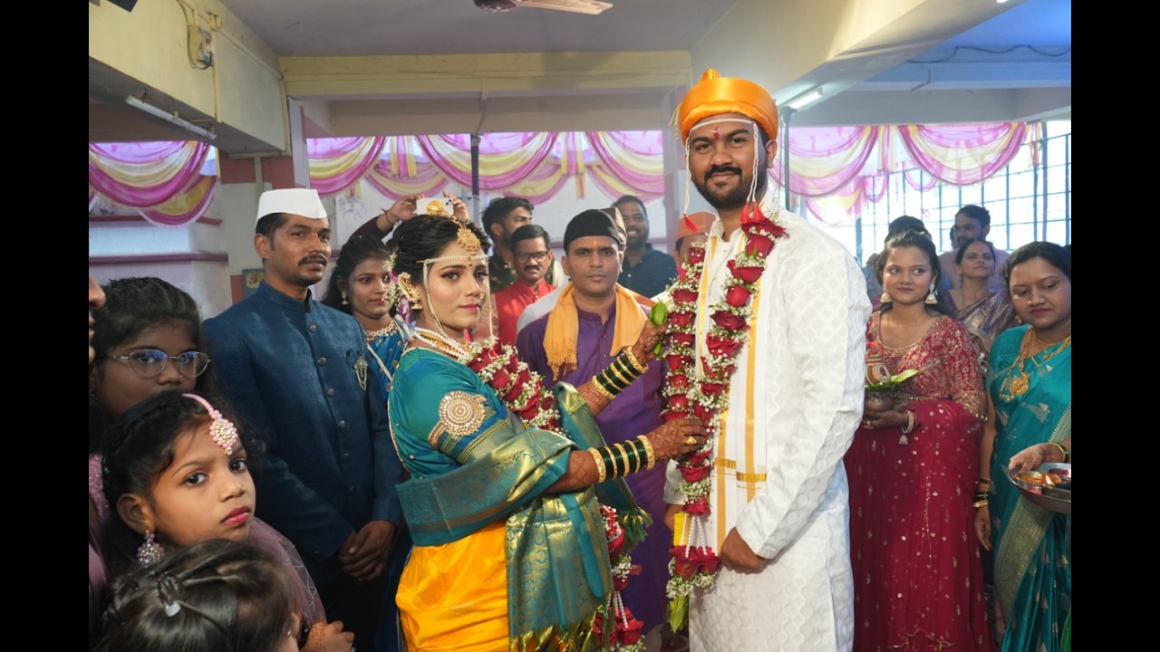 Our Varmala & Saptapdi Ceremony | Hindu Wedding Highlights #saptapadi #wedding