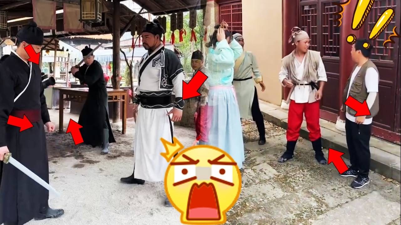 生死看淡不服就干，敢跟导演硬刚的演员笑翻全场！#拍摄现场  #看一遍笑一遍 #横店有戏#錄影師