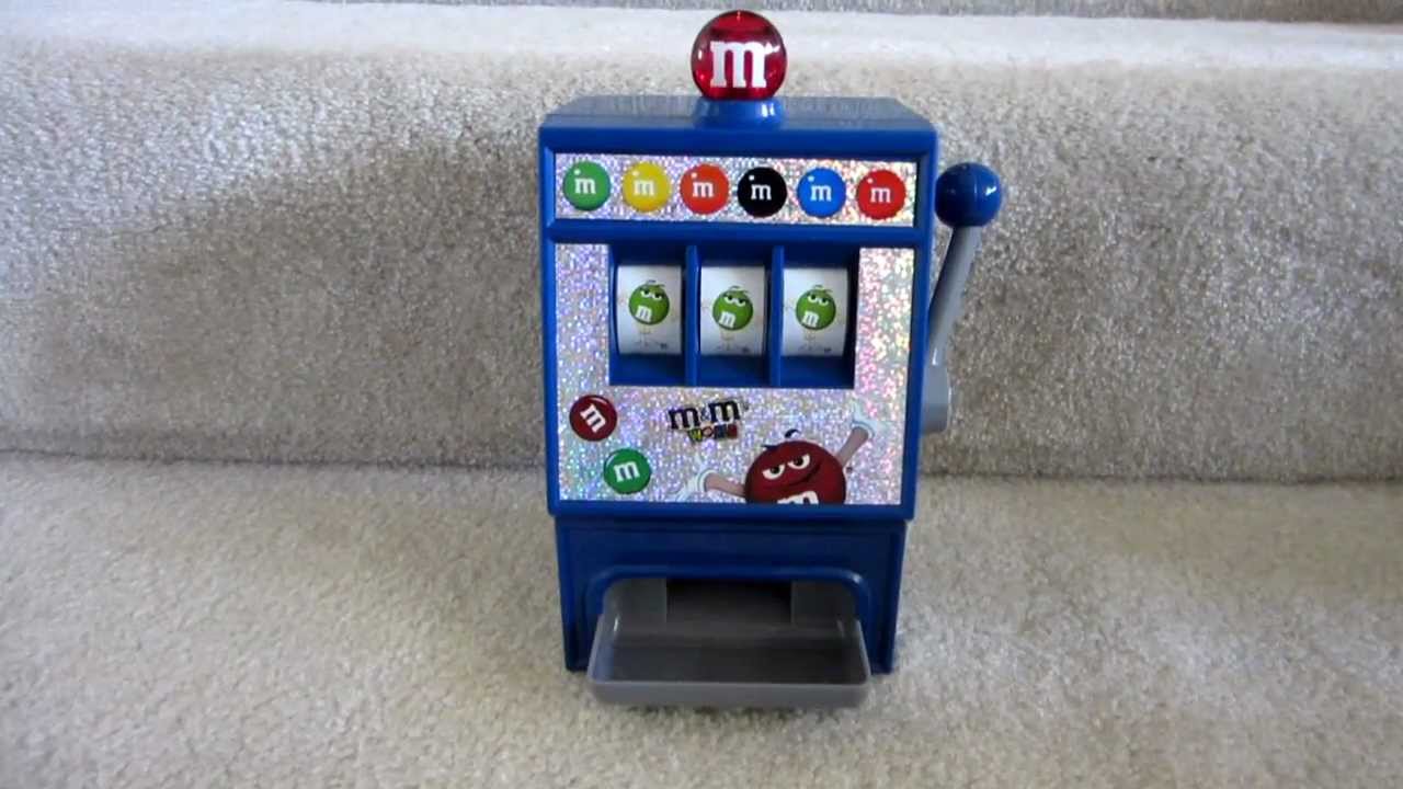 M&M's World Slot Machine Candy Dispenser