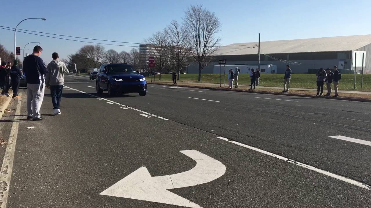 RANGE ROVER SVR TAKE OFF!!!!!