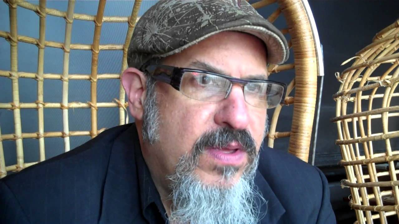 Steve Berlin of Los Lobos talks to Oregon Music News