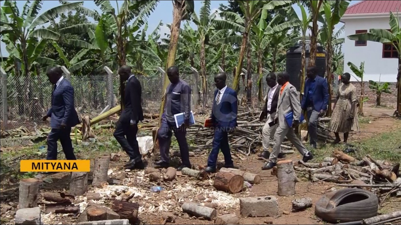 Kasujju attendereza gavumenti olw’enteekateeka ya Curriculum empya