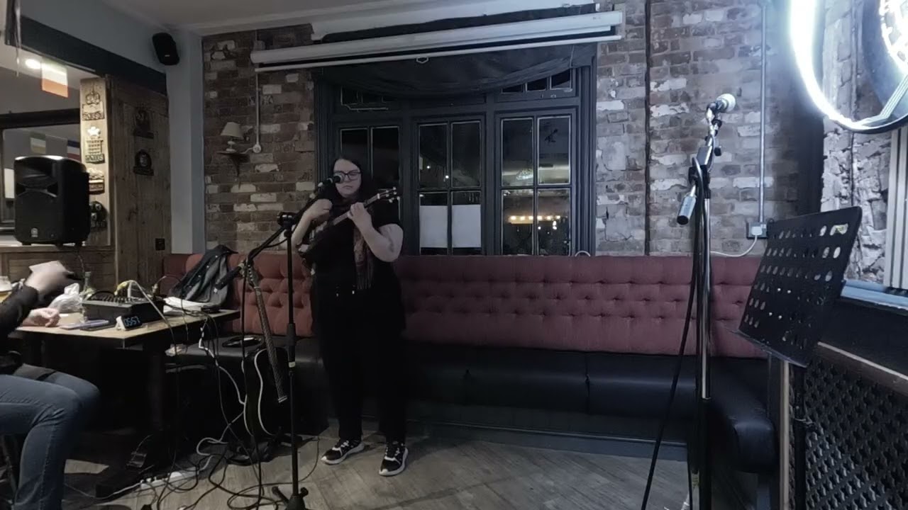 Coral Rose Simpson - Where You Gonna Sleep Tonight (Amy McDonald) The Blackhorse 03/02/26