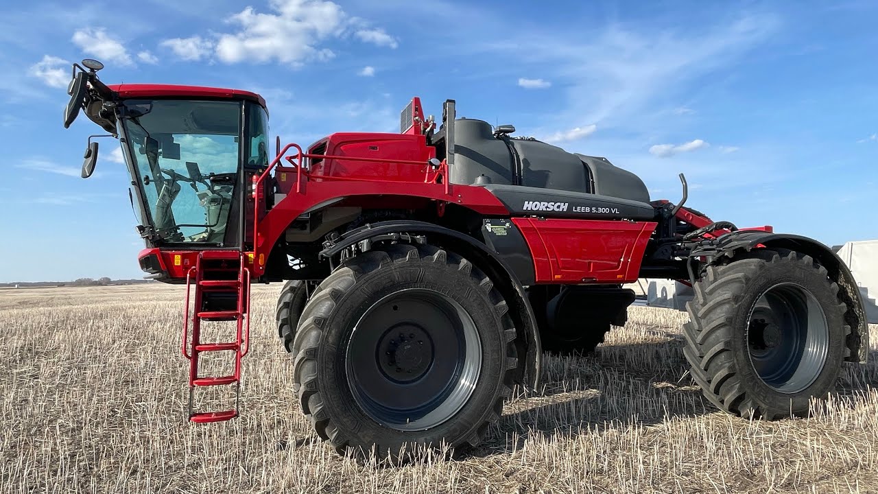 First Horsch Leeb 5300 in North America. New low weight model