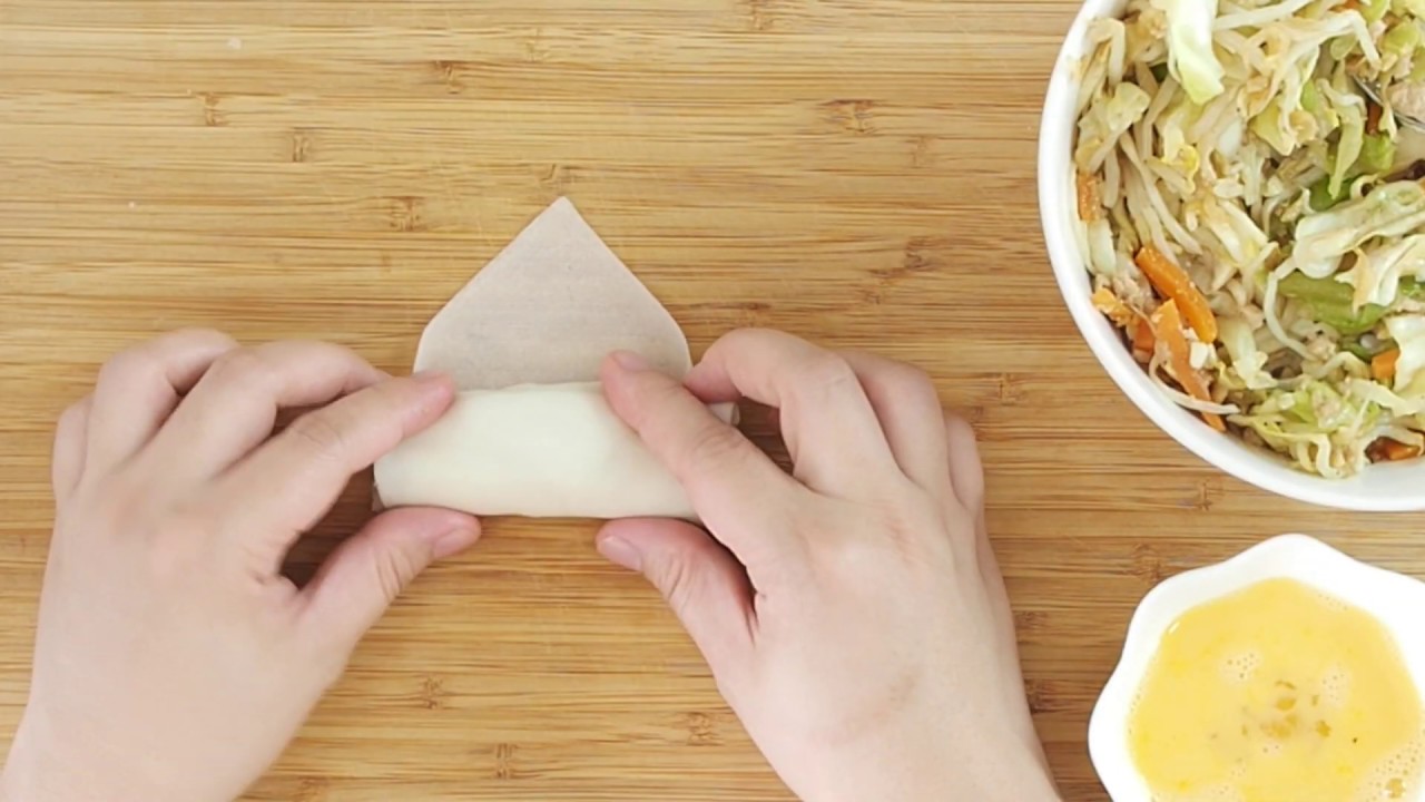 HOW TO WRAP AND FREEZE SPRING ROLLS