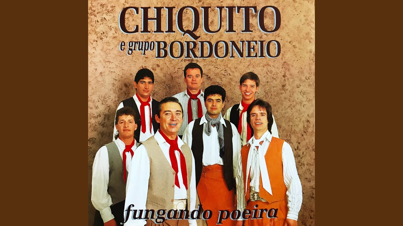 Fungando Poeira