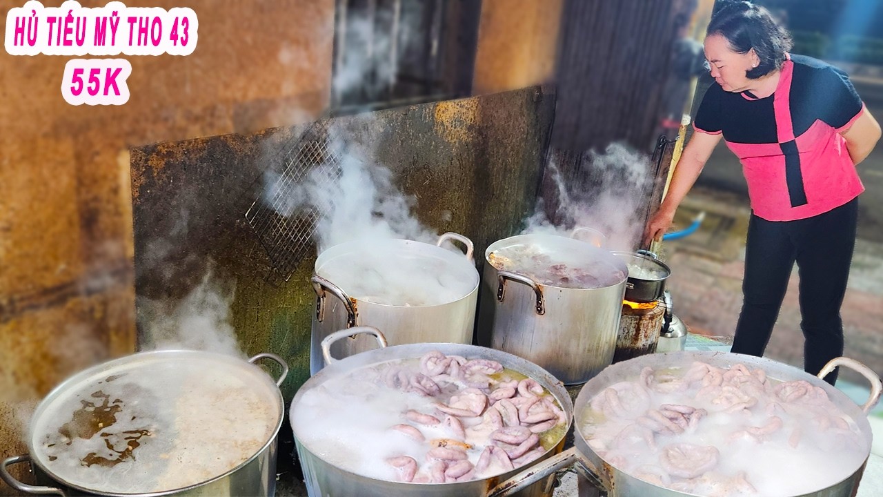Hủ Tiếu Mỹ Tho hơn 40 Năm | Quy tr&igrave;nh nấu nồi hủ tiếu thơm ngon đậm vị Miền T&acirc;y