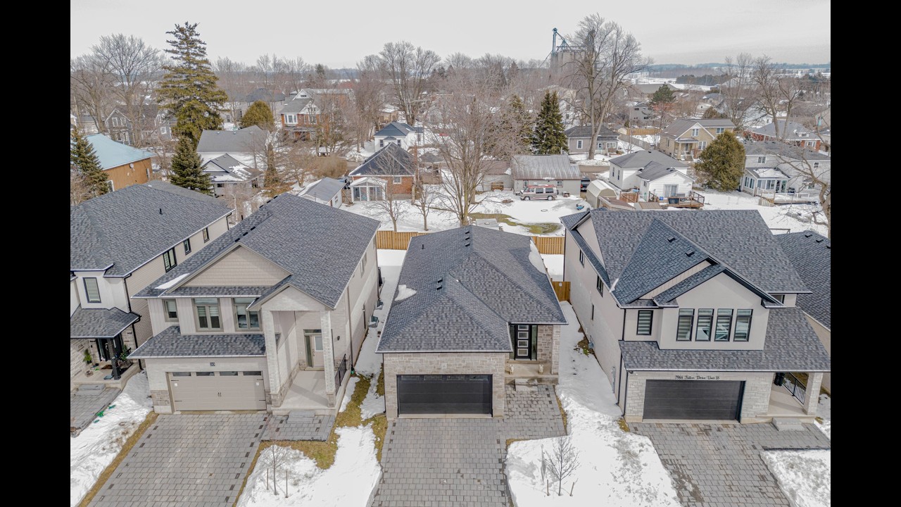 18-7966 Fallon Dr, Granton - HD VIRTUAL TOURS
