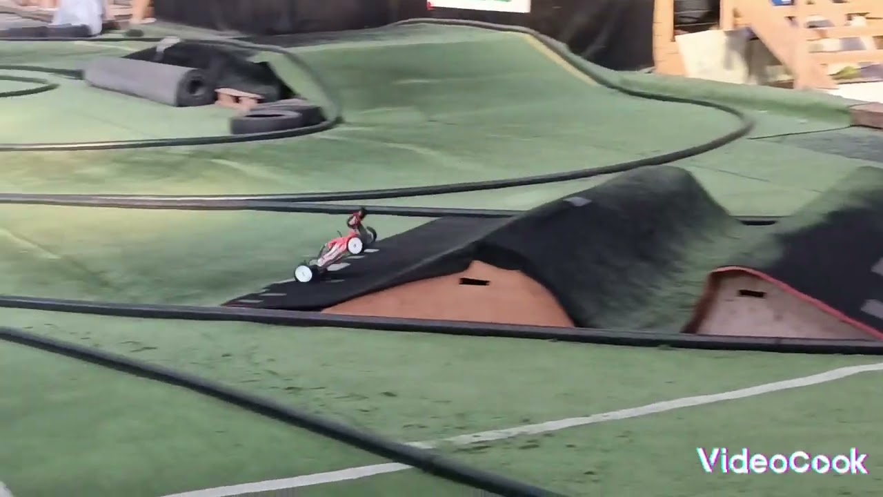 Premier essai de mon hobbytech bxr s2 au RC Park👌👌👌👌