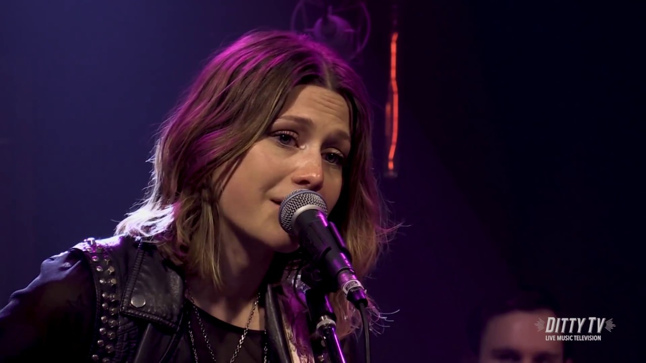 Larkin Poe perform 