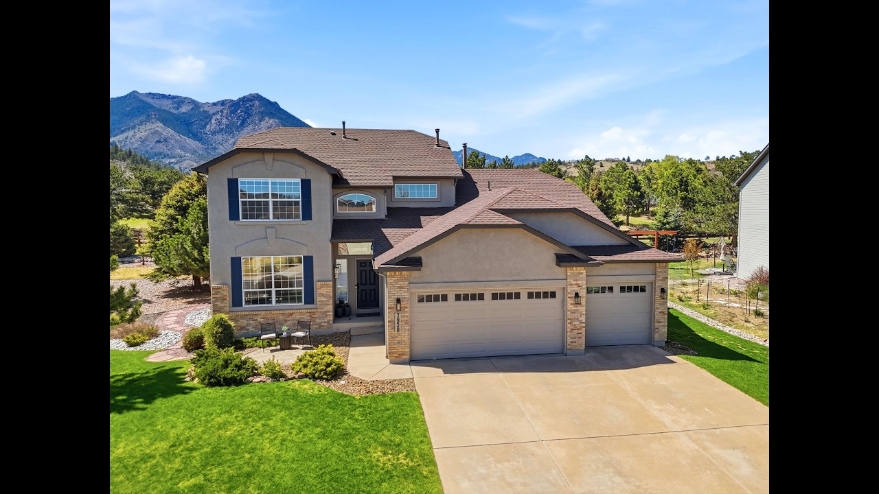 Stunning 5-Bed Peregrine Home for Sale | 4,186 SF | Colorado Springs CO | $900,000