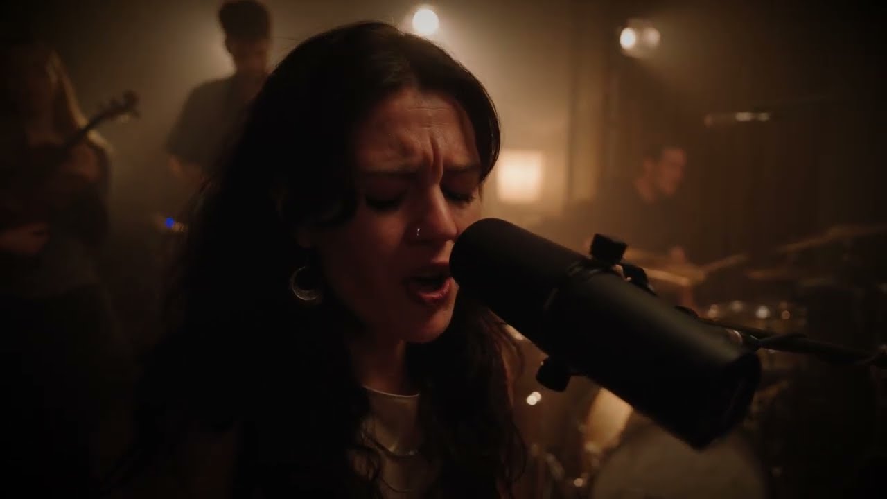Leah Rye - Something Ain't Right [Live from Exalto Studio's]