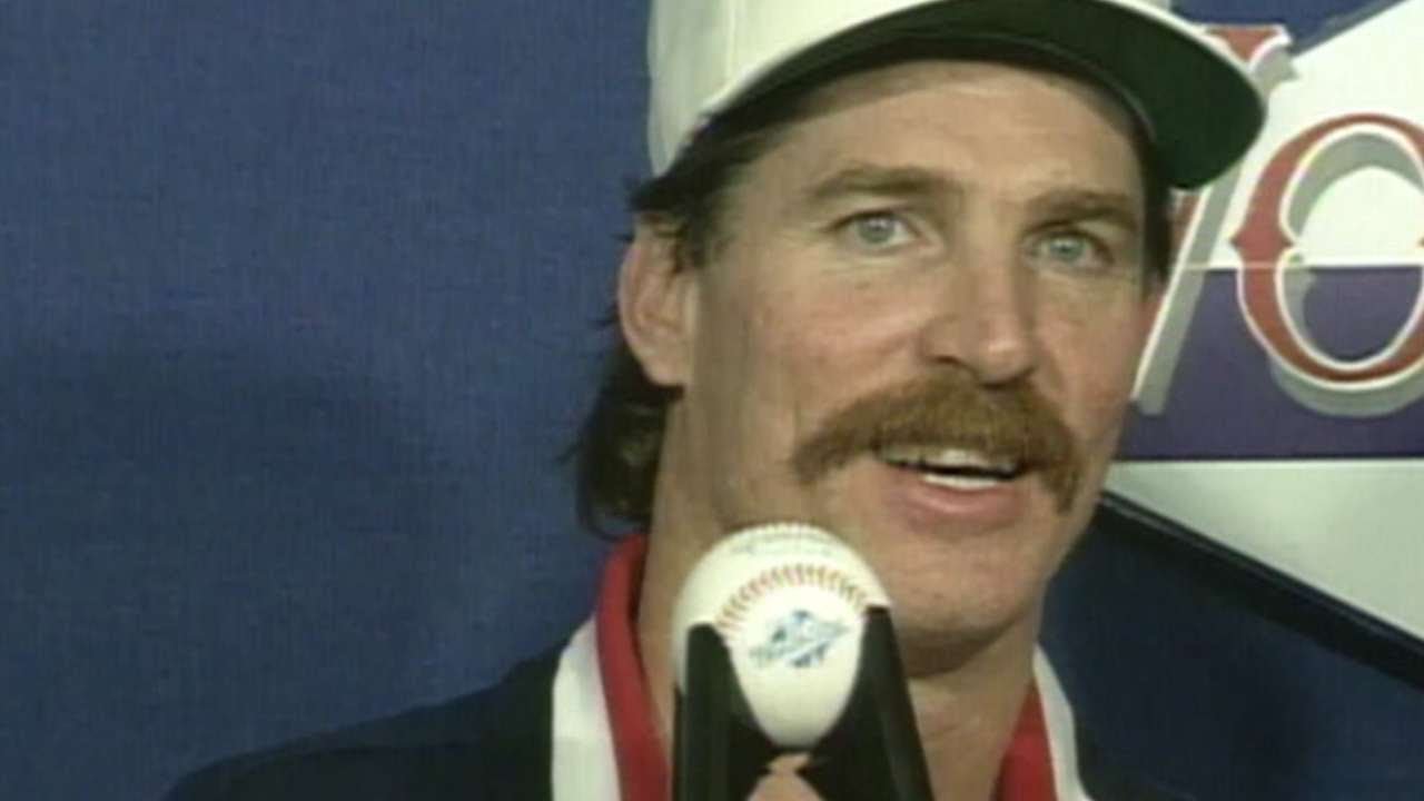 Jack Morris receives 1991 World Series MVP award