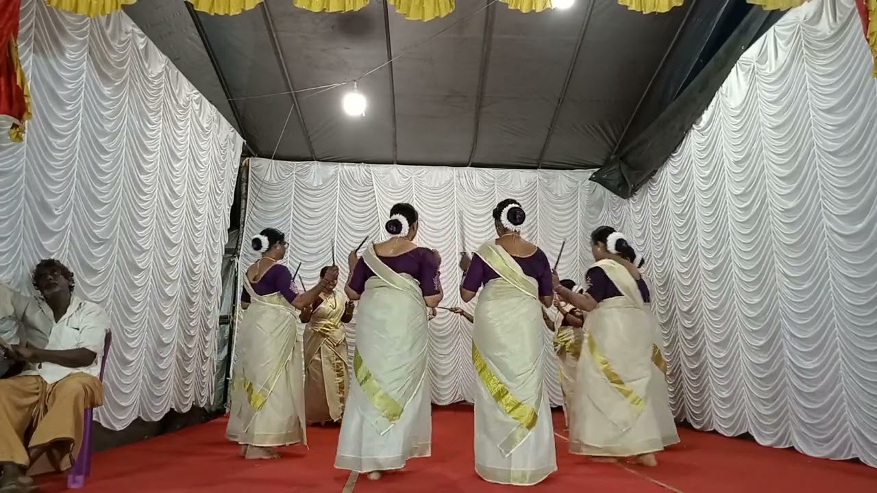 Kol Thiruvathira // Karmukil Varnan Pandu @ Ummathoor Shiva Temple