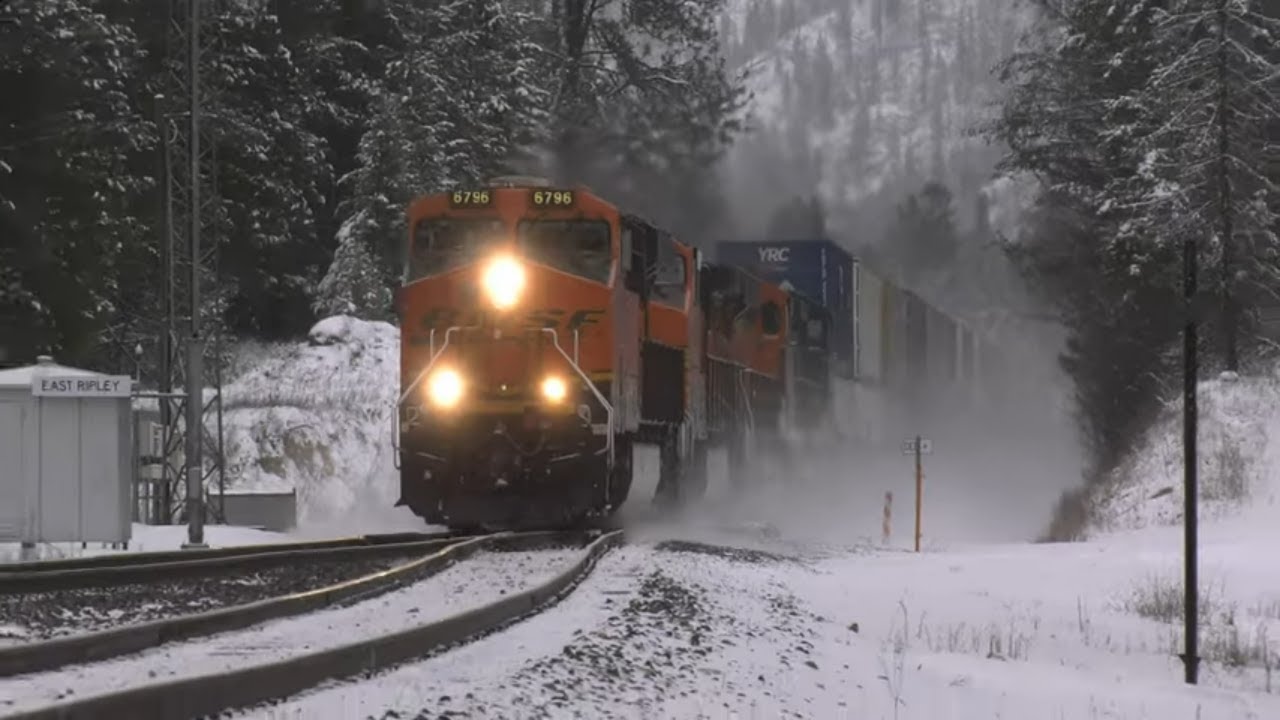 (4K) Two Grain Trains and a Z Train on BNSF's Kootenai River Subdivision