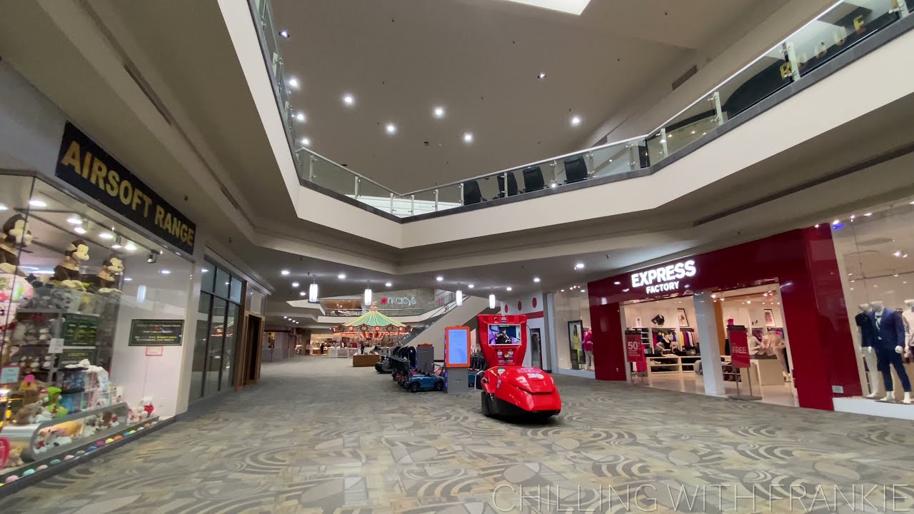 A Chill Walk Through Liminal Space: Westminster Mall