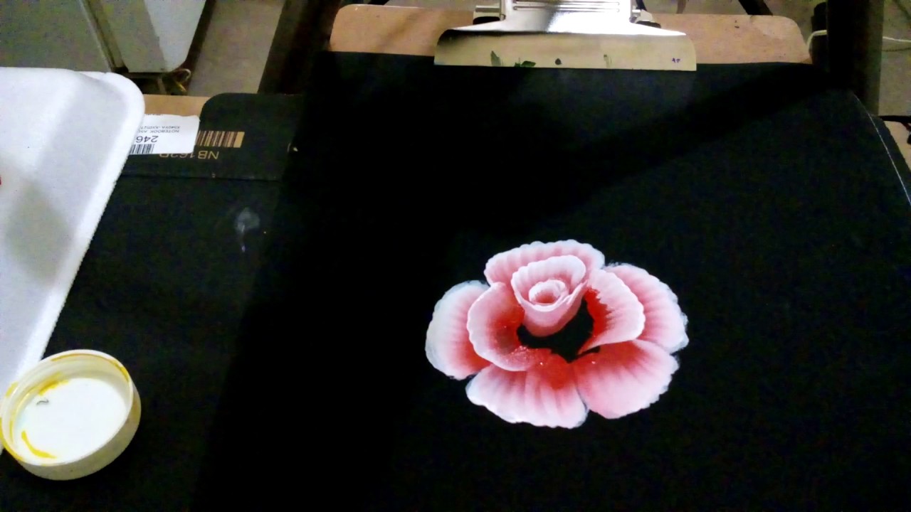 Como pintar una rosa en doble carga Sonia R.A.
