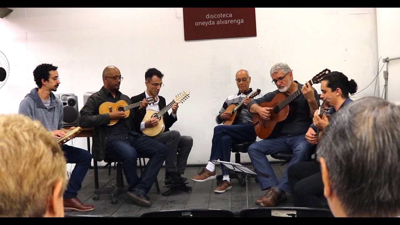 Conjunto Velhos Tempos e Izaias Bueno de Almeida - Evocativo (Izaias)