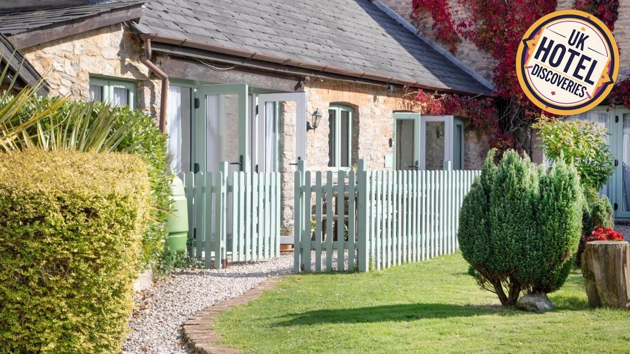 Daisy Cottage | Torquay, United Kingdom | Hotel Review 🛏️
