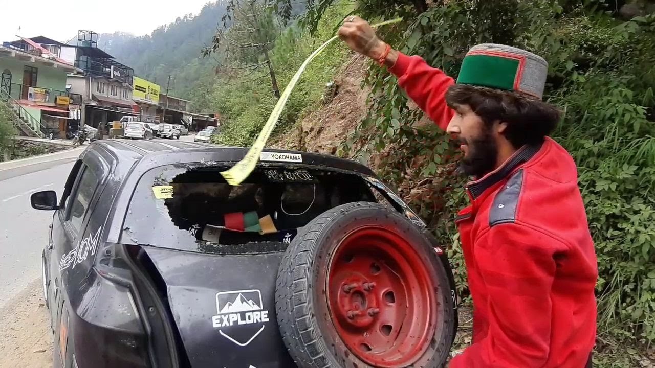 MAINE APNI GADI KA SHESHA TOD DIYA 😱