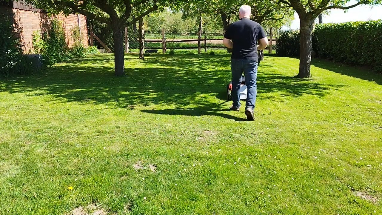 STIHL RMA 443 PC Akku-Rasenmäher.