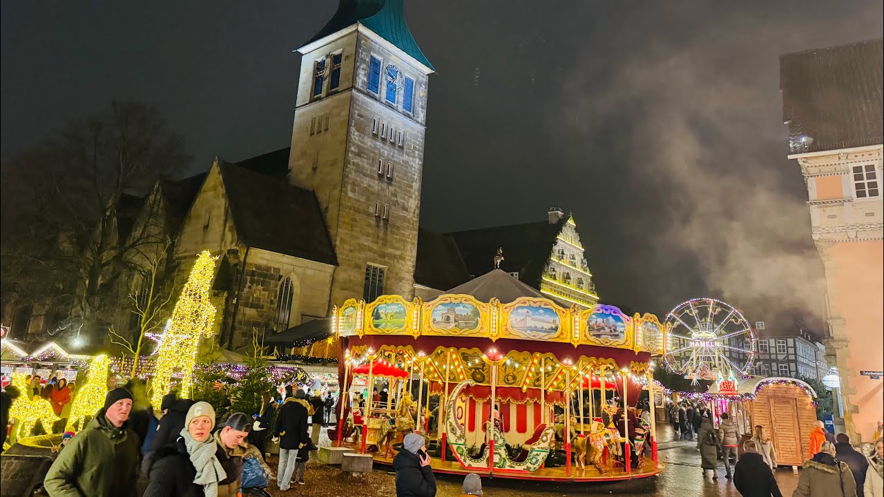 Hameln - город, овеянный легендами (по следам Гамельнского крысолова накануне Нового года).