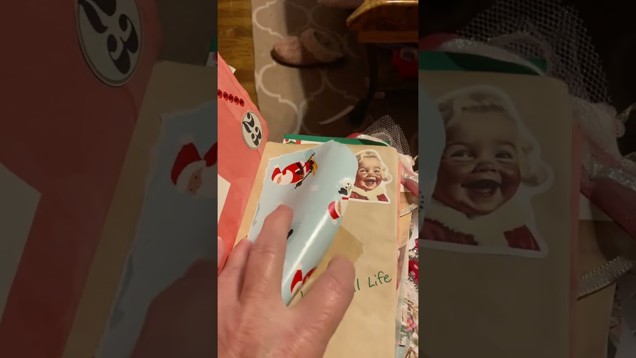 December Dailyish flip through