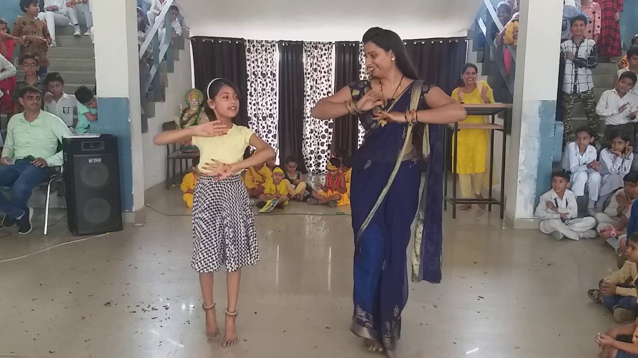Ek pardeshi mera dil le gaya by Mansi and Anuradha mam