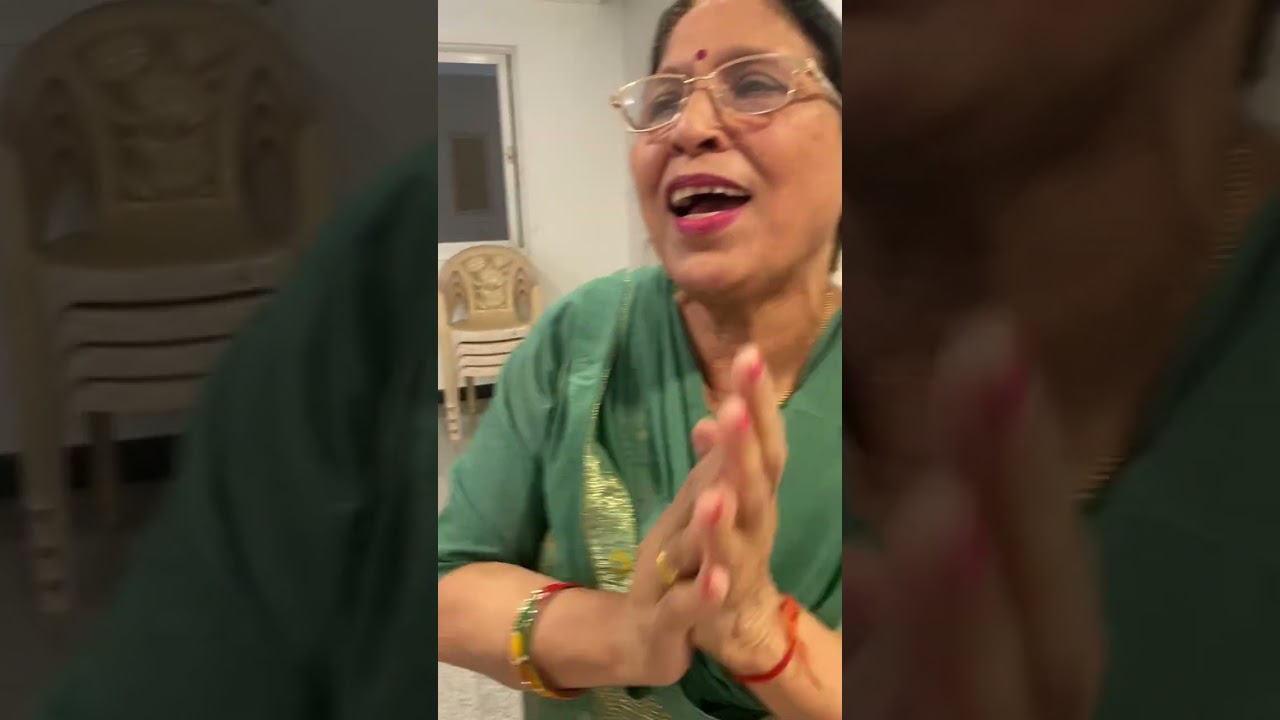 #हर हर #महादेव शीला सिंह भजन मेरी प्यारी सी गौरा बनेंगी दुल्हनियाँ सज के आयेंगे दुल्हा भोले बाबा 