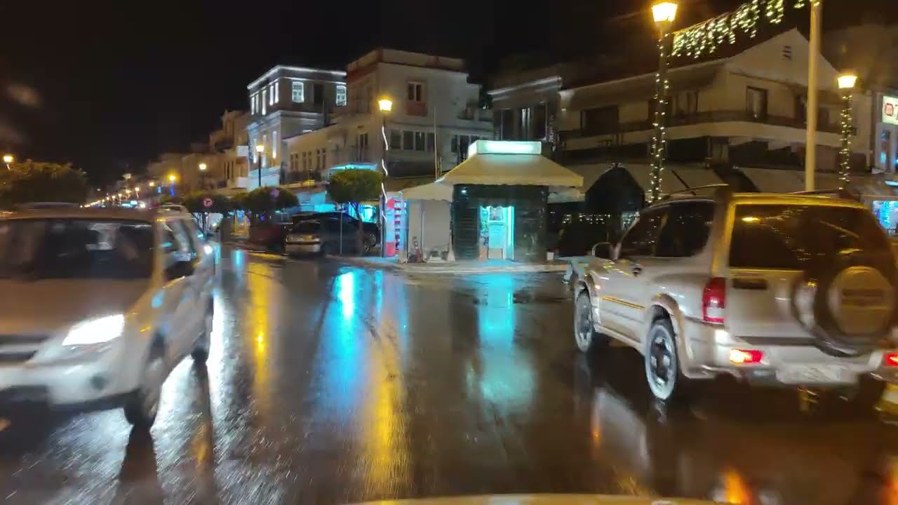 οδηγούμε Νύχτα στη πόλη της Σάμου με  μουσική @stelioshalvatzis