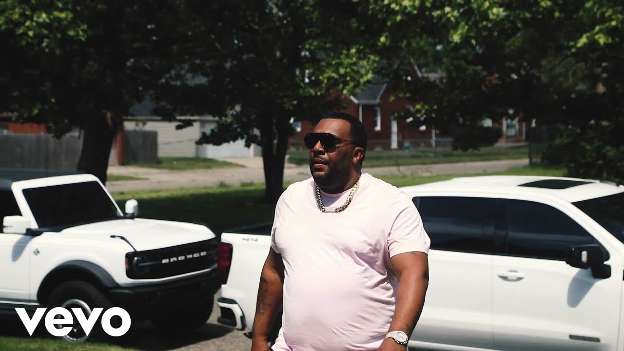 StreetLord Grock - Tall paper
