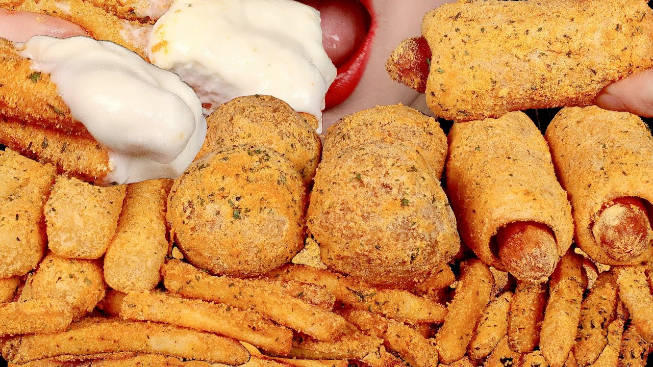 ASMR BBURINKLE CHEESE BALLS AND SIDE MENU 뿌링클 사이드 메뉴 MUKBANG EATING SOUND