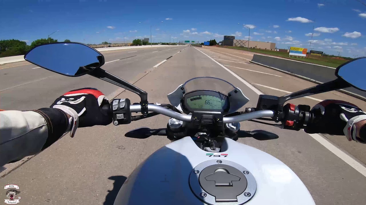 Rabid Hedgehog делает обзор Ducati Monster 797