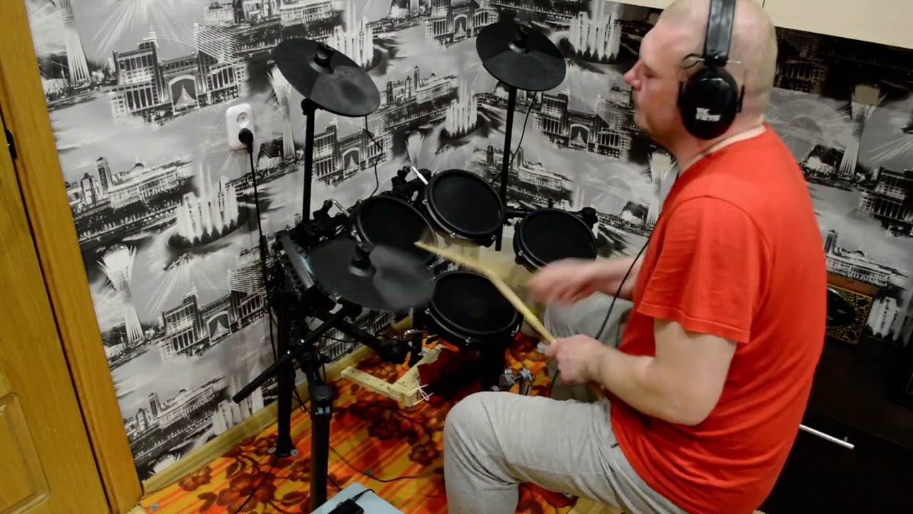 Сектор Газа - Бомж (Drums кавер)