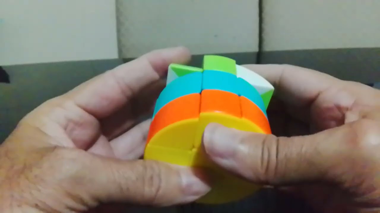 MONTANDO O CUBO 3X3 DE 3 CORES E O CILINDRO 
